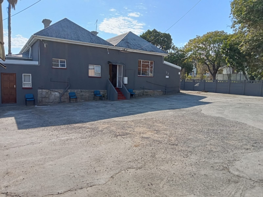 6 Bedroom Property for Sale in Fort Hill Eastern Cape